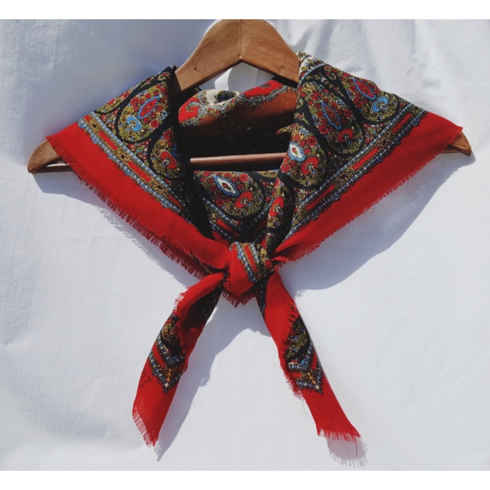 Vintage Red Brown Club 7 Echo Wool Scarf
